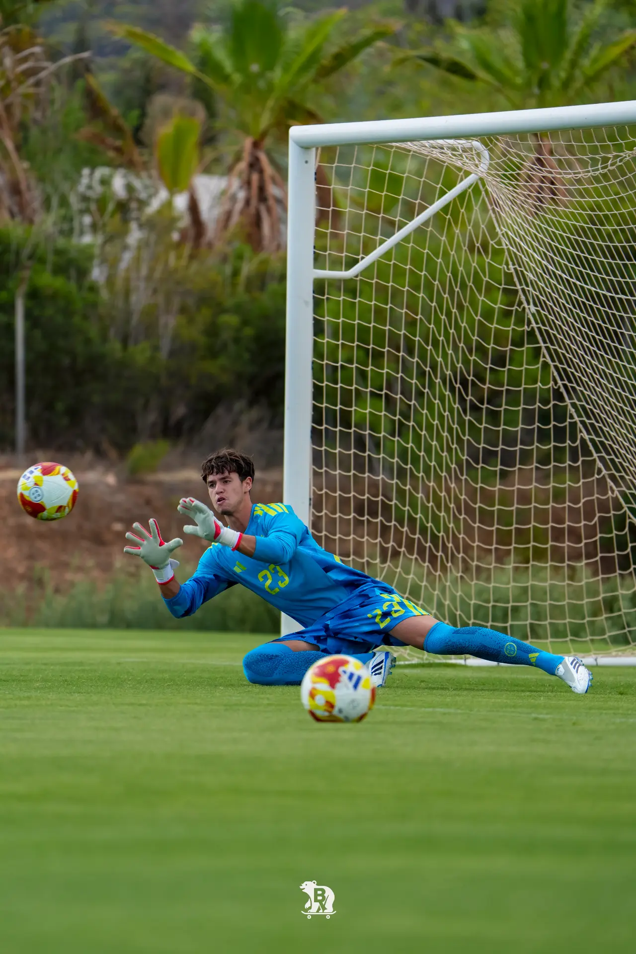 Trabajo específico de portería en la concentración Sub-17