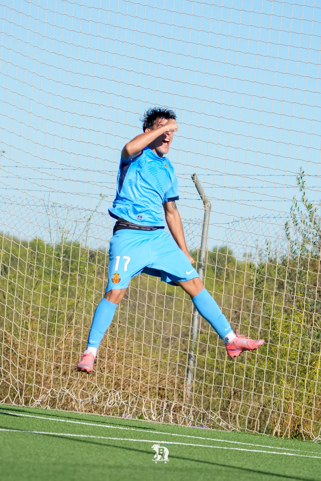 El RCD Mallorca celebró su recital de vértigo en Buñol