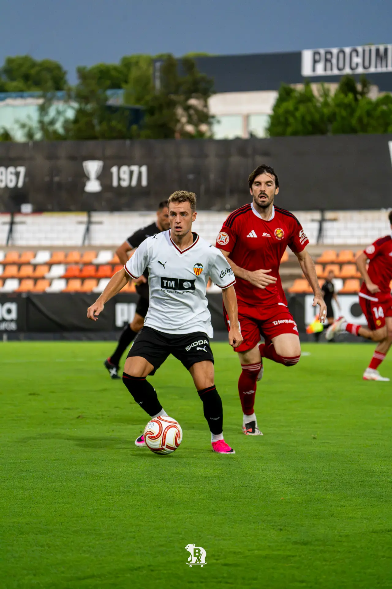Duelo por el balón
