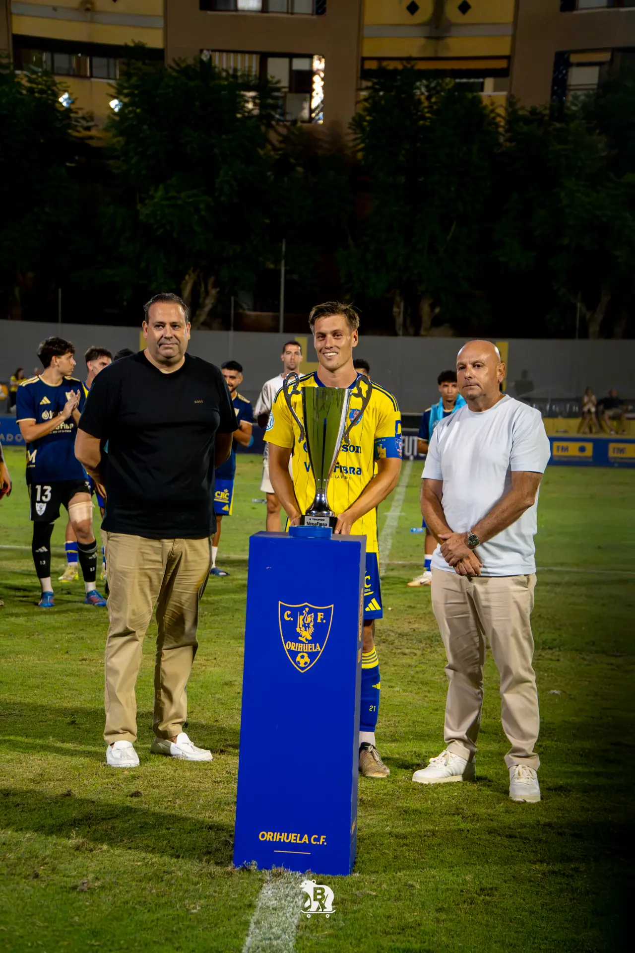 Entrega del II Trofeo Vegafibra