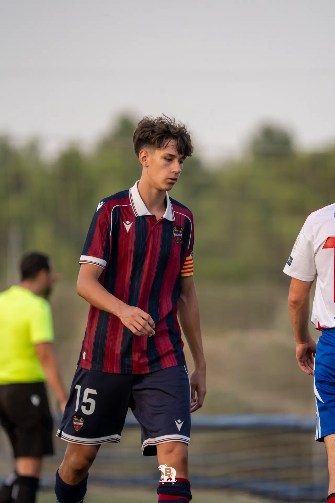El capitán, con el brazalete senyera