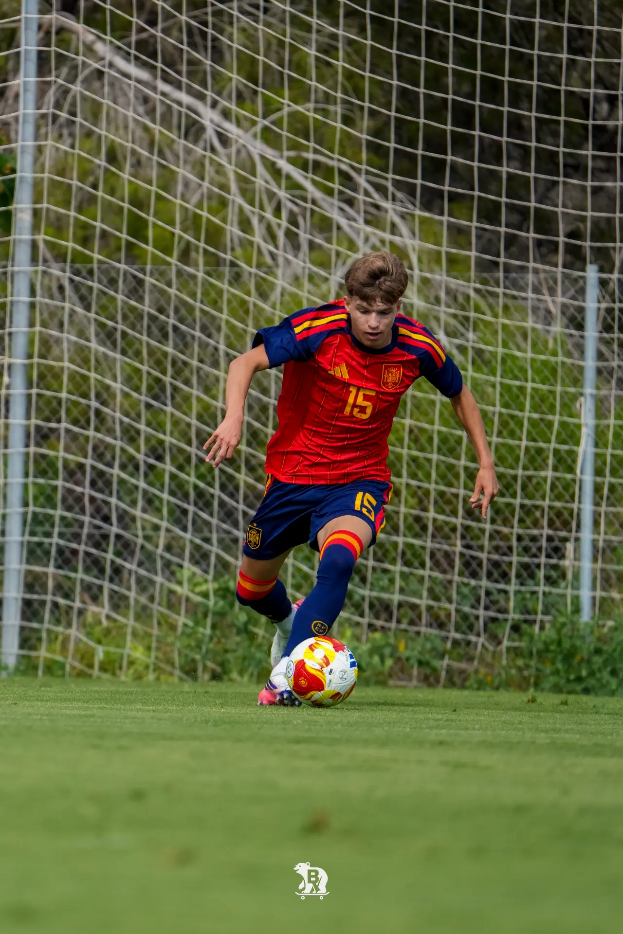 Enzo Fuster, defensa del Valencia CF, en su primera concentración Sub-17