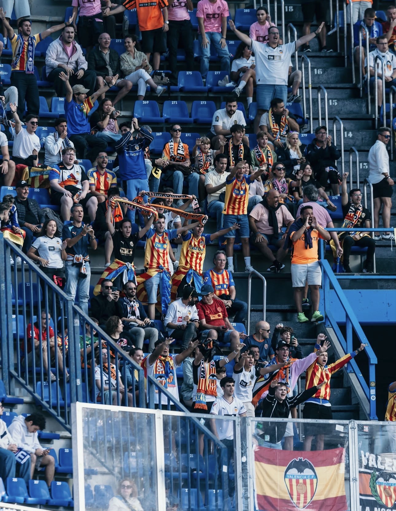 La afición valencianista, en Riazor